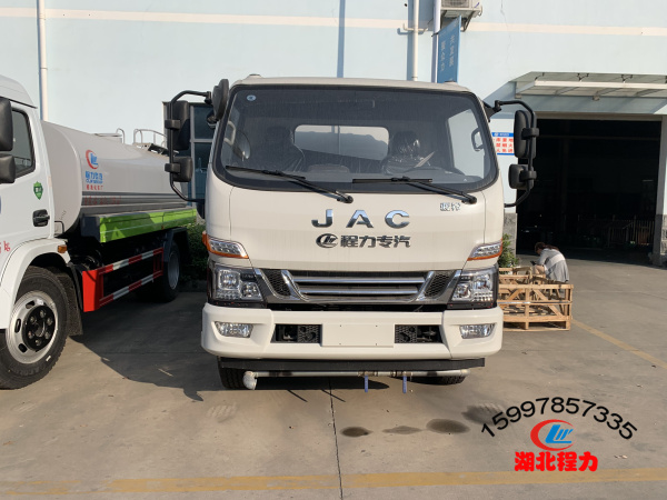 江淮灑水車8方