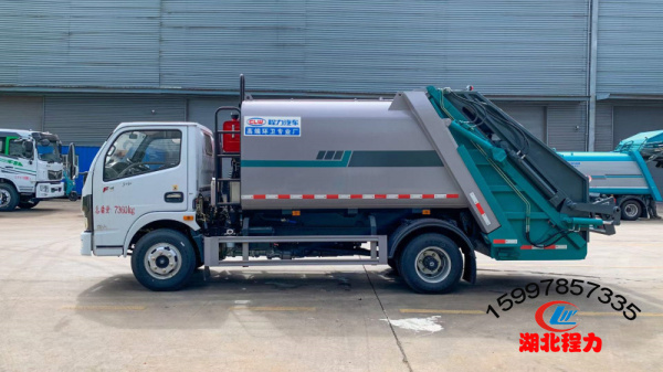 東風(fēng)華神F3壓縮式垃圾車(chē)7方