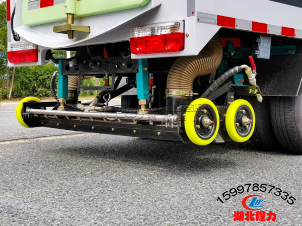 東風(fēng)途逸純電動(dòng)洗掃車(chē)2.5方