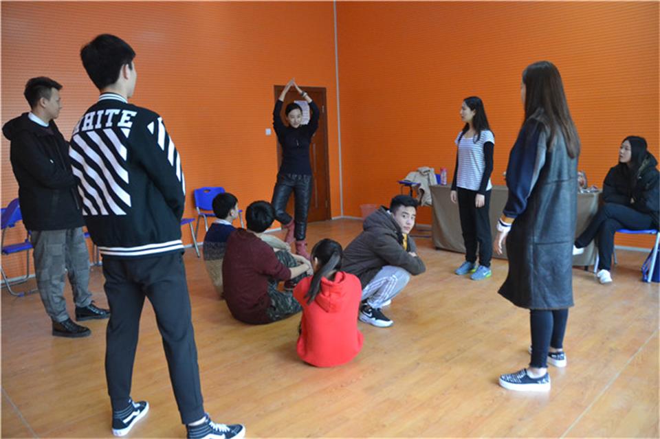 石家莊表演類高中